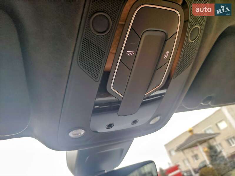Внедорожник / Кроссовер Audi Q7 2017 в Ровно