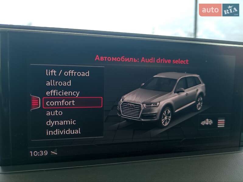 Внедорожник / Кроссовер Audi Q7 2017 в Ровно