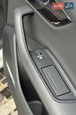 Внедорожник / Кроссовер Audi Q7 2022 в 