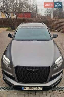 Внедорожник / Кроссовер Audi Q7 2011 в 