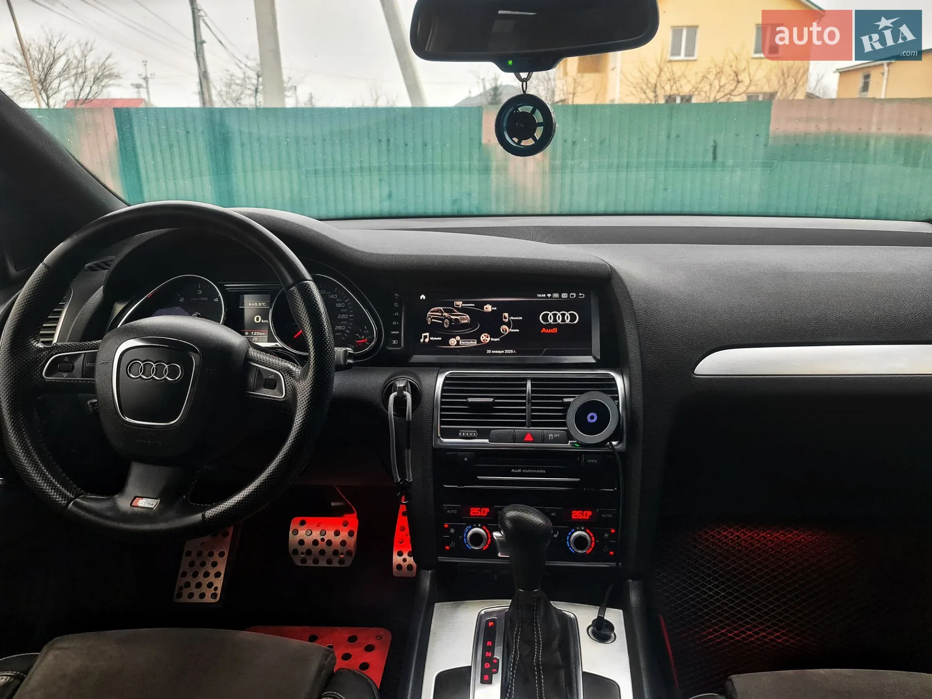 2011 Audi Q7 - мініатюра 14
