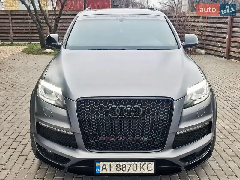 Внедорожник / Кроссовер Audi Q7 2011 в 