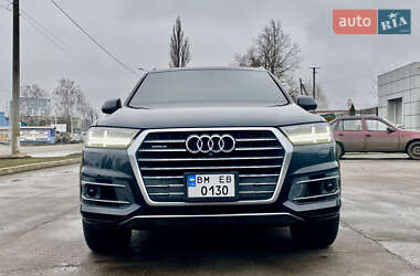 Внедорожник / Кроссовер Audi Q7 2017 в Сумах