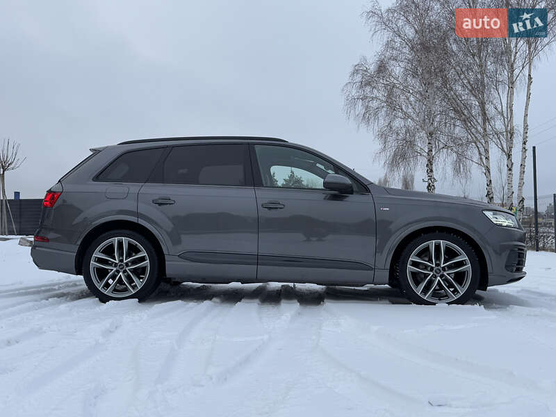 Внедорожник / Кроссовер Audi Q7 2018 в Ужгороде фото 10 Внедорожник / Кроссовер Audi Q7 2018 в Ужгороде