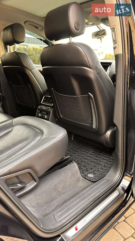 Позашляховик / Кросовер Audi Q7 2012 в Косові
