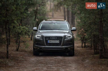 Позашляховик / Кросовер Audi Q7 2015 в Сумах