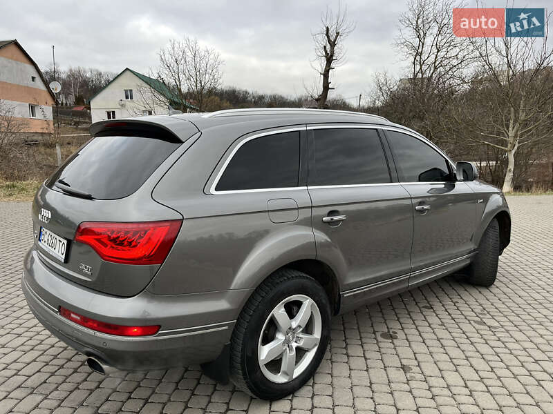 Позашляховик / Кросовер Audi Q7 2013 в Львові