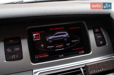 Позашляховик / Кросовер Audi Q7 2015 в 