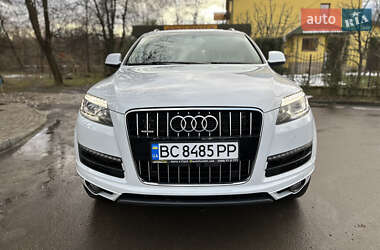Внедорожник / Кроссовер Audi Q7 2013 в 