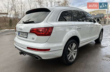 Внедорожник / Кроссовер Audi Q7 2013 в 