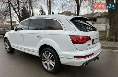 Внедорожник / Кроссовер Audi Q7 2013 в 