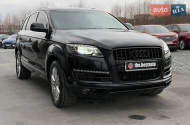Позашляховик / Кросовер Audi Q7 2010 в 