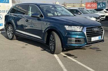 Внедорожник / Кроссовер Audi Q7 2018 в Киеве