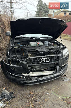 Позашляховик / Кросовер Audi Q7 2011 в Києві