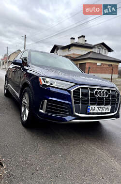 Позашляховик / Кросовер Audi Q7 2020 в Києві