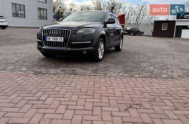 Внедорожник / Кроссовер Audi Q7 2007 в 
