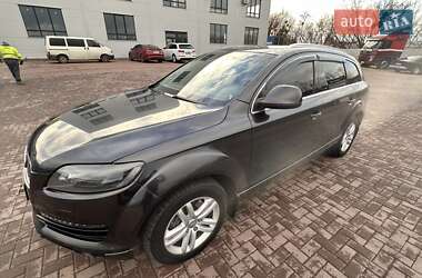 Внедорожник / Кроссовер Audi Q7 2007 в 