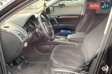 Внедорожник / Кроссовер Audi Q7 2007 в 