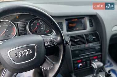 Внедорожник / Кроссовер Audi Q7 2014 в 