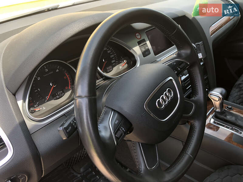 Внедорожник / Кроссовер Audi Q7 2012 в Дрогобыче
