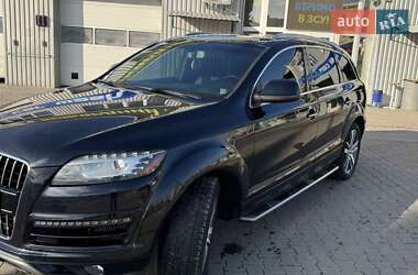 Внедорожник / Кроссовер Audi Q7 2011 в 