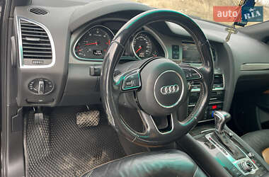 Внедорожник / Кроссовер Audi Q7 2014 в 