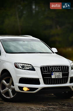 Позашляховик / Кросовер Audi Q7 2010 в Луцьку