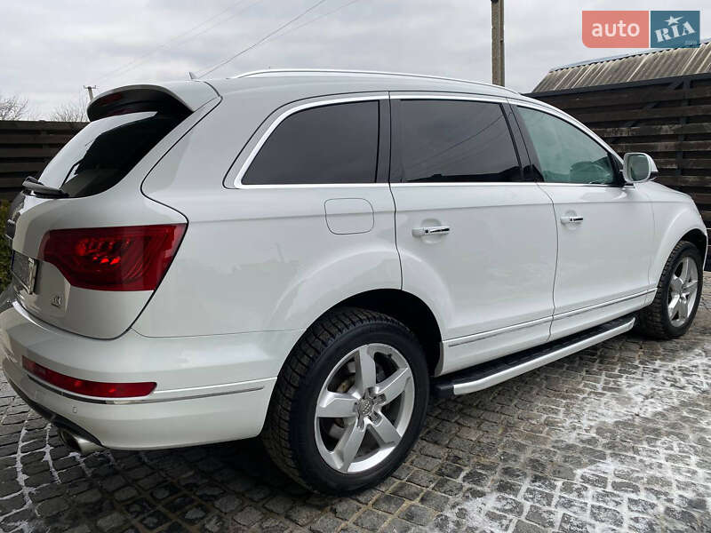 Позашляховик / Кросовер Audi Q7 2013 в Тернополі