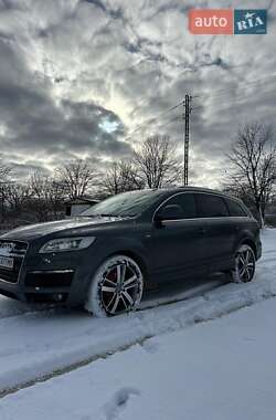 Позашляховик / Кросовер Audi Q7 2007 в Долині