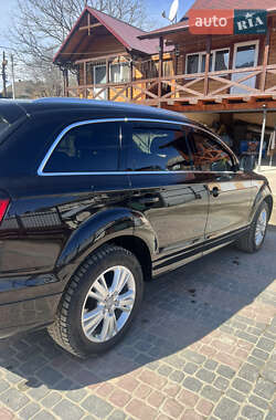 Внедорожник / Кроссовер Audi Q7 2009 в 