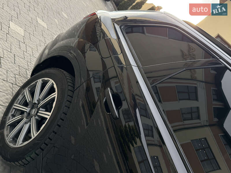 Внедорожник / Кроссовер Audi Q7 2016 в Львове