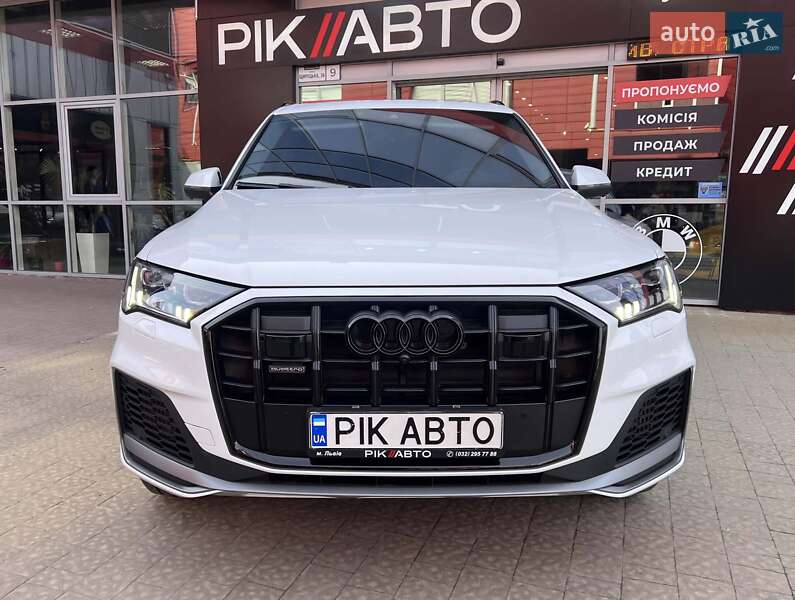 Позашляховик / Кросовер Audi Q7 2020 в Львові