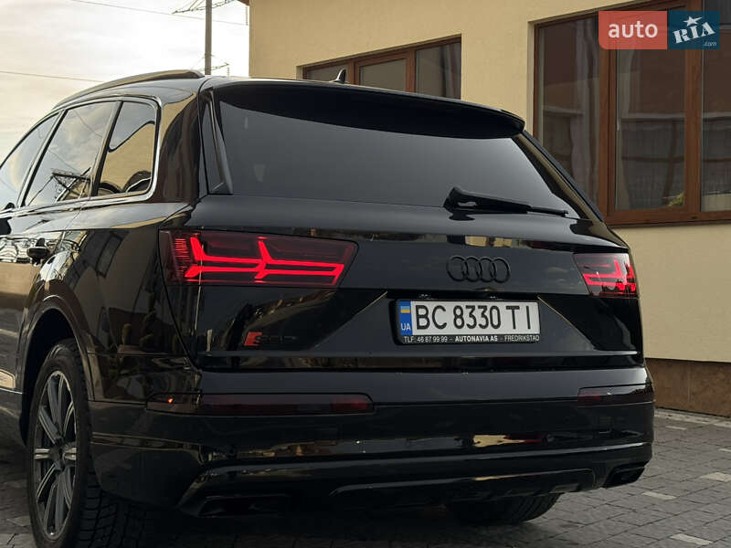 Внедорожник / Кроссовер Audi Q7 2016 в Львове