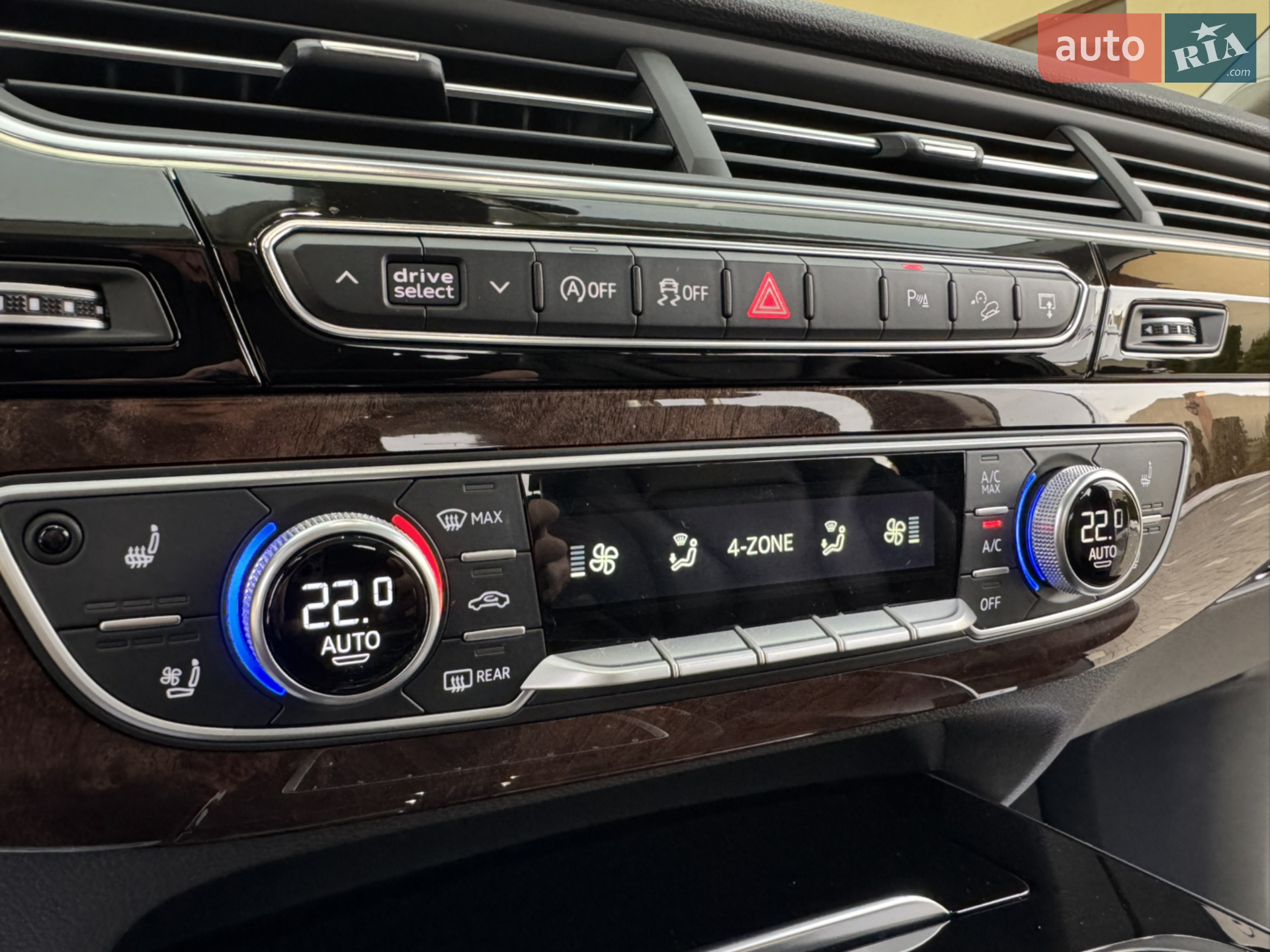 2016 Audi Q7 - мініатюра 62
