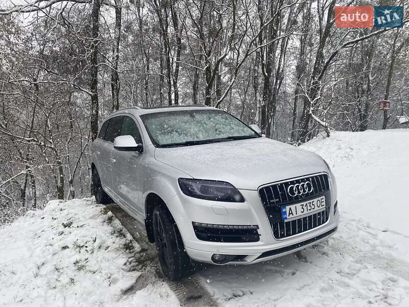 Внедорожник / Кроссовер Audi Q7 2012 в Киеве