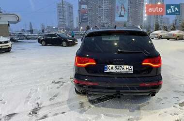Внедорожник / Кроссовер Audi Q7 2013 в 