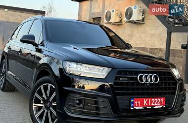 Позашляховик / Кросовер Audi Q7 2019 в Вінниці