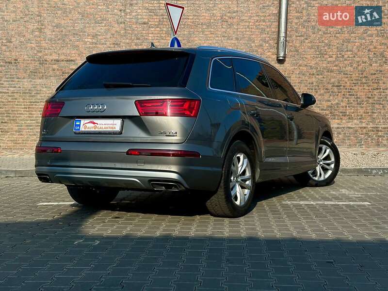 Позашляховик / Кросовер Audi Q7 2015 в Одесі