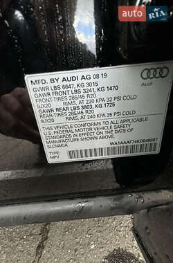 Внедорожник / Кроссовер Audi Q7 2019 в 