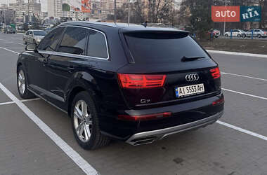 Внедорожник / Кроссовер Audi Q7 2016 в Броварах