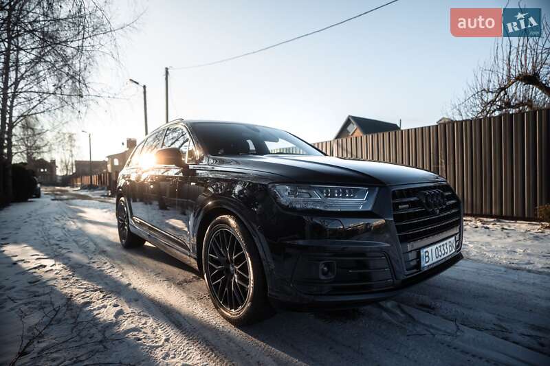 Позашляховик / Кросовер Audi Q7 2018 в Полтаві