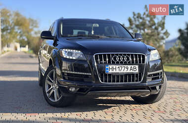 Позашляховик / Кросовер Audi Q7 2011 в Ізмаїлі