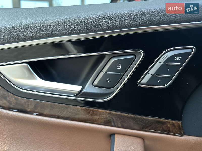 Внедорожник / Кроссовер Audi Q7 2016 в Ровно