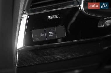 Внедорожник / Кроссовер Audi Q7 2022 в 