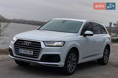 Audi Q7 2017