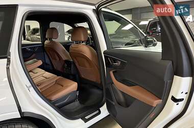 Внедорожник / Кроссовер Audi Q7 2024 в 