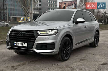 Audi Q7 2015