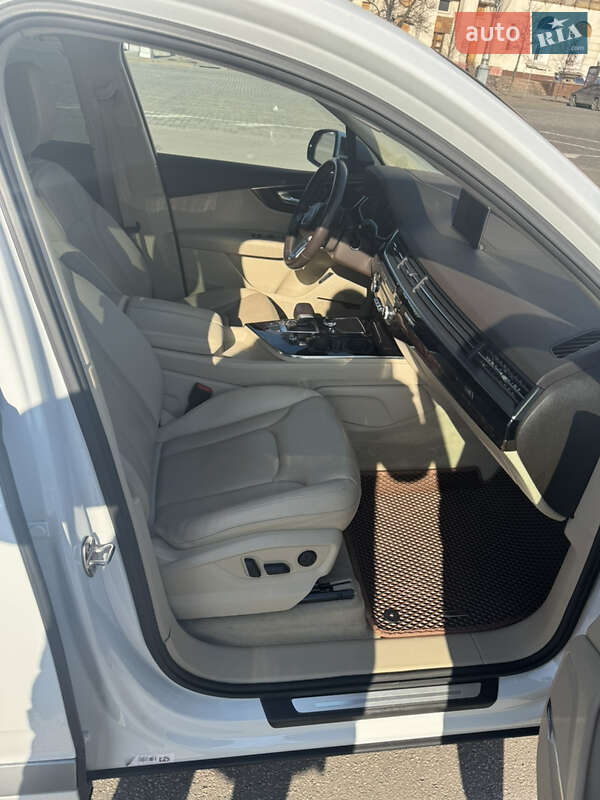 Позашляховик / Кросовер Audi Q7 2018 в Харкові