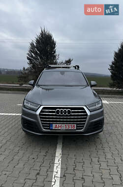 Audi Q7 2016