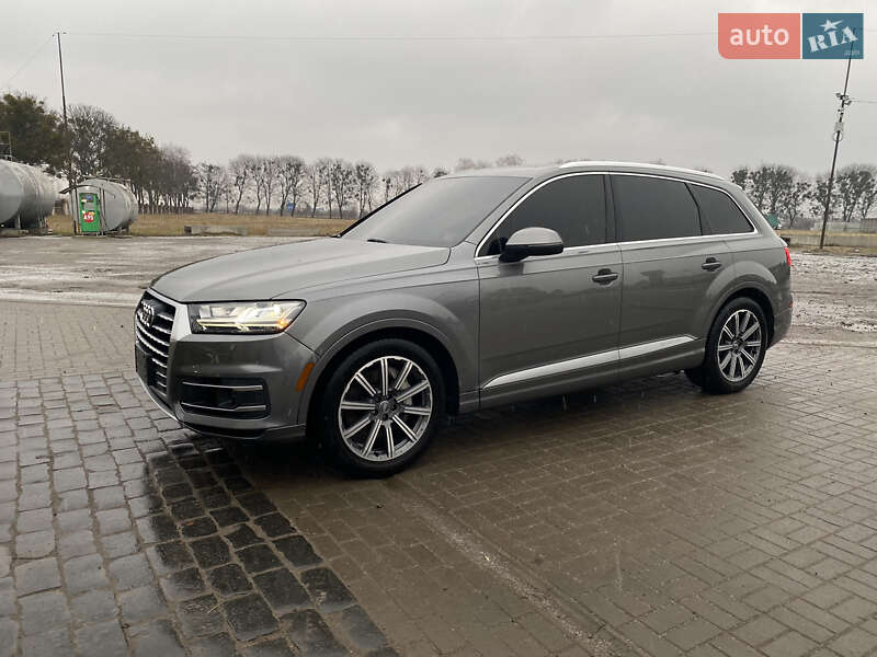 Внедорожник / Кроссовер Audi Q7 2016 в Буске